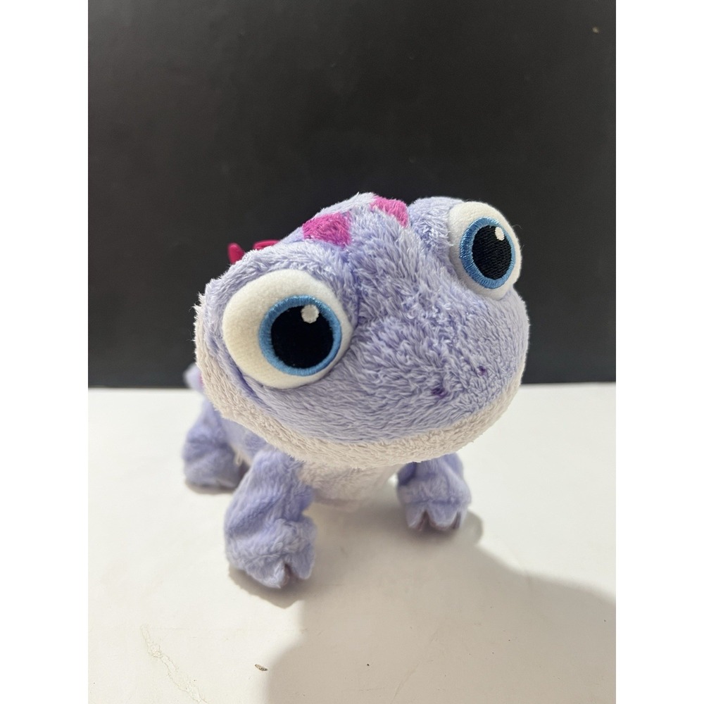 Disney Frozen 2 Bruni Walk Glow Fire Spirit Lizard Stuffed Animal. Tested, works